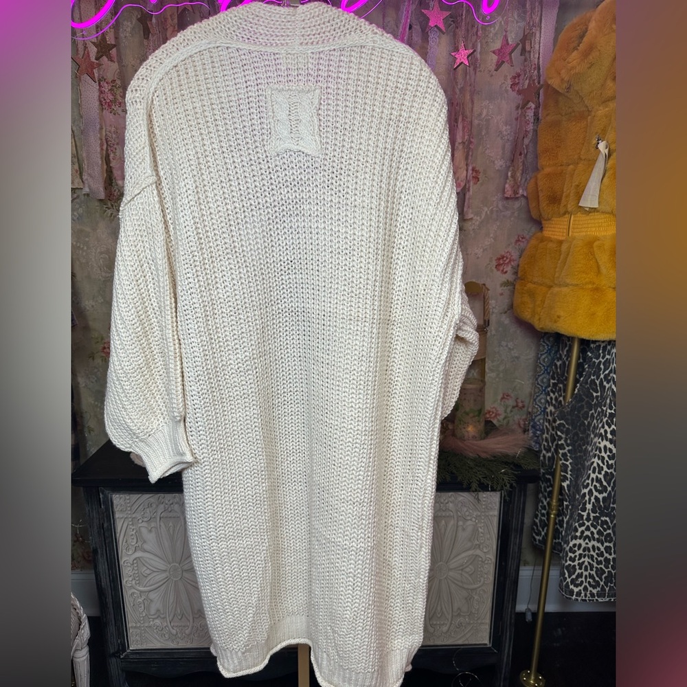 🆕 POL Cream Open-Front Sweater - Picture 9 of 9